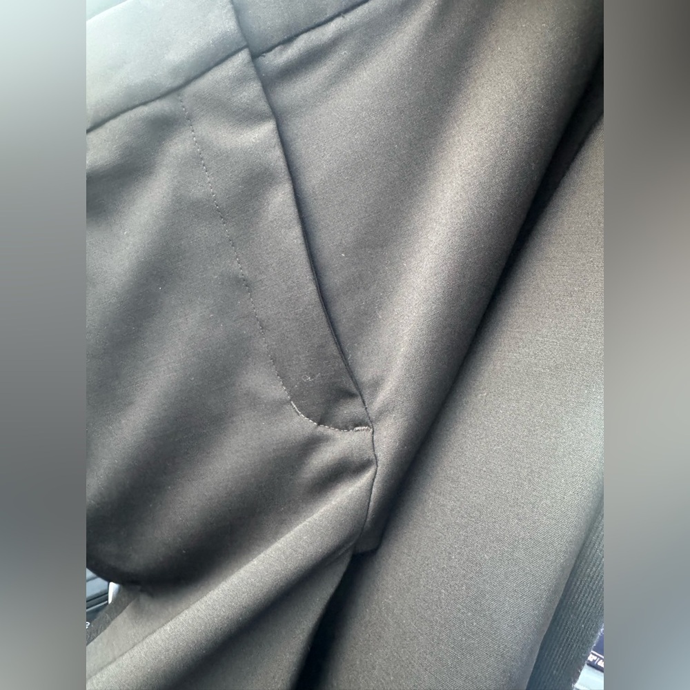 Lightweight Wool Jogger Pant - Picture 6 of 16